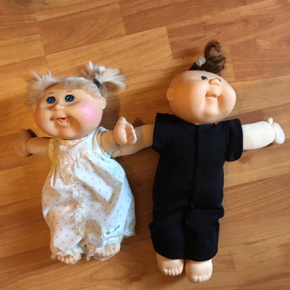 Cabbage patch dolls